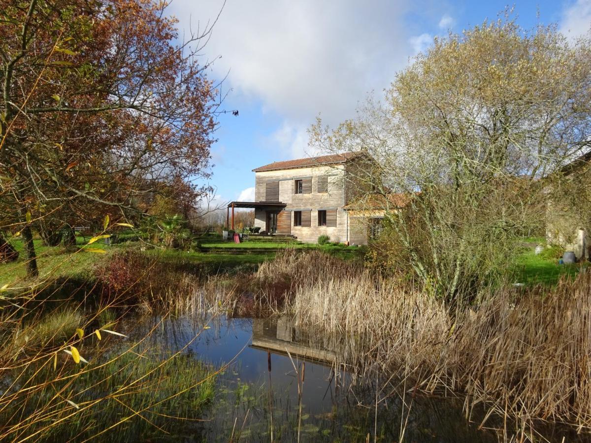 Bed and Breakfast Relais De La Brande Saint-Gourson Exterior foto